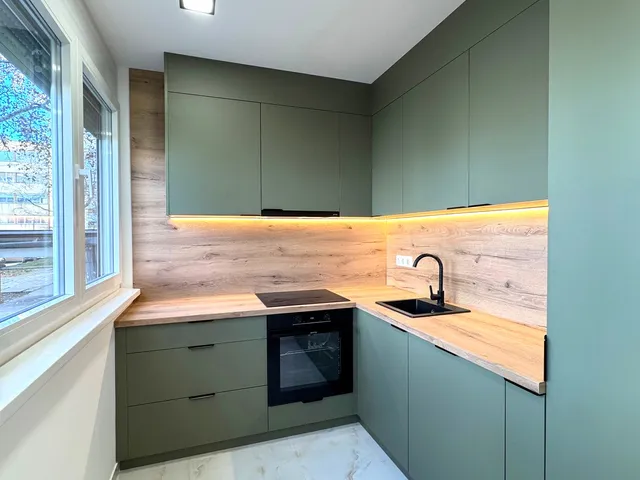 Eladó lakás Pécs, Kertváros, Gyöngyös utca 61 nm