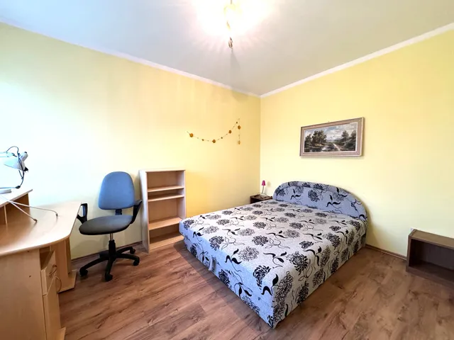 Kiadó lakás Pécs, Egyetemváros, Szigeti út 48 nm