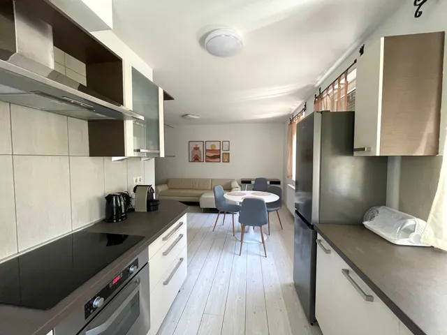 Kiadó lakás Pécs, Belváros 51 nm