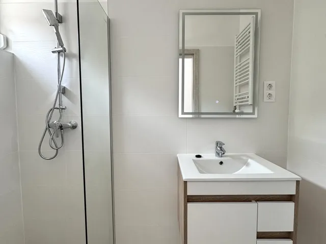 Kiadó lakás Pécs, Uránváros, Páfrány u 54 nm