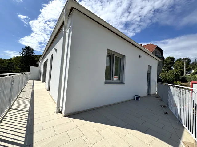 Eladó lakás Pécs, Makár 89 nm