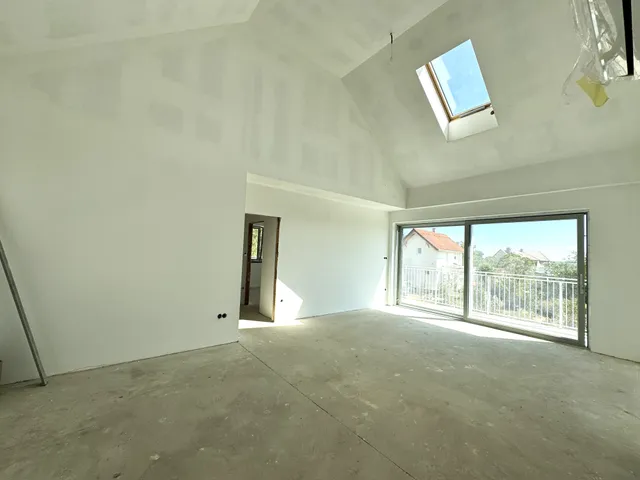 Eladó lakás Pécs, Makár 89 nm