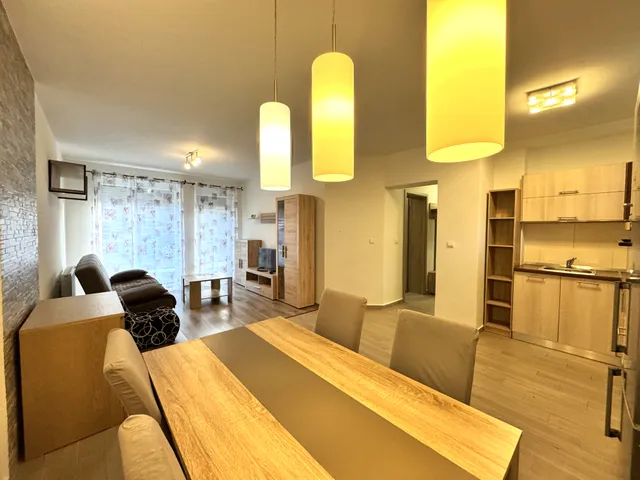 Eladó lakás Pécs, Piricsizma, Bártfa u 60 nm