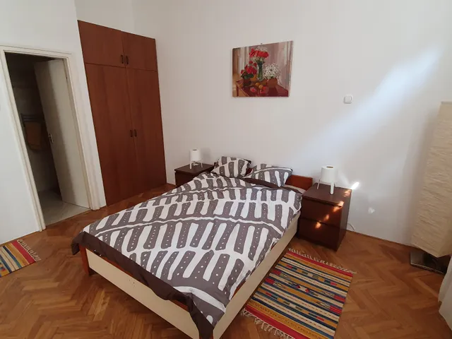 Kiadó lakás Budapest V. kerület 82 nm