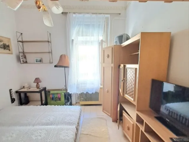 Kiadó lakás Budapest VIII. kerület, II. János Pál pápa tér 34 nm