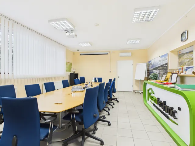 Eladó kereskedelmi és ipari ingatlan Budapest XXI. kerület 1199 nm