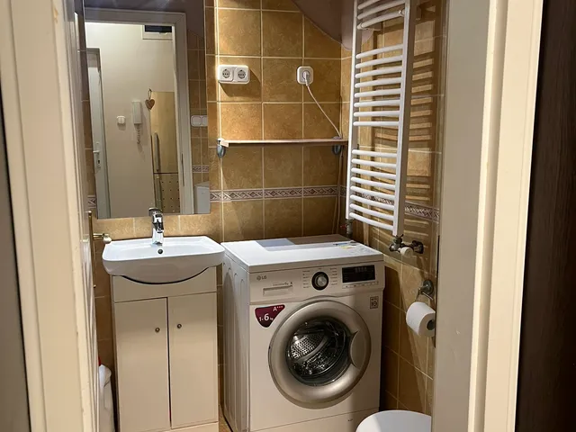 Kiadó lakás Balatonfüred, Aranyeső utca B 67 nm