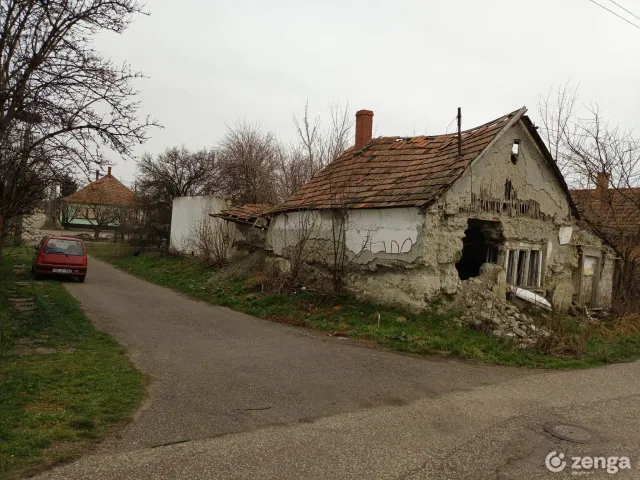 Eladó telek Fülöpszállás 351 nm