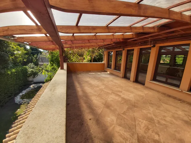 Kiadó kereskedelmi és ipari ingatlan Budapest XVI. kerület, Rákosszentmihály, Rákóczi út 500 nm