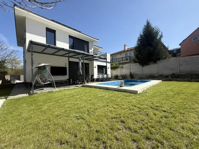 Eladó ház Budaörs, Budaörsi Kamaraerdő 287 nm