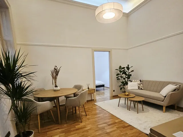 Eladó lakás Budapest VI. kerület 40 nm