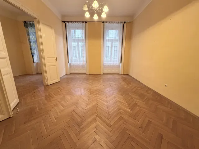 Eladó lakás Budapest VIII. kerület 86 nm