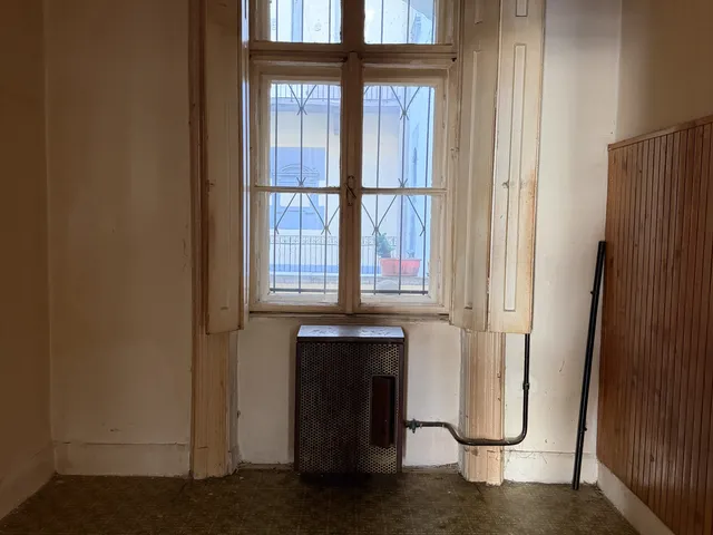Eladó lakás Budapest VIII. kerület 82 nm