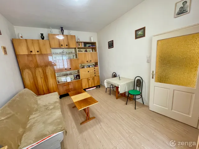 Eladó lakás Sopron, Belváros 30 nm