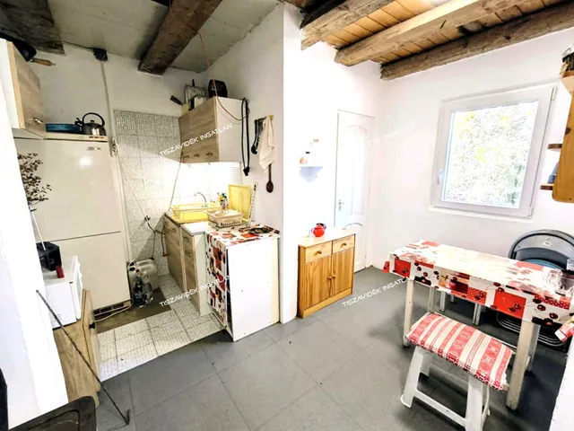 Eladó mezőgazdasági ingatlan Nagykörű 28 nm