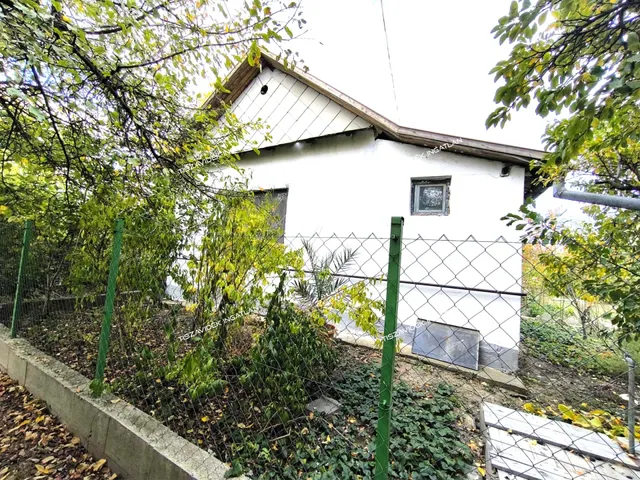 Eladó ház Tiszasüly, Mező út 77 nm