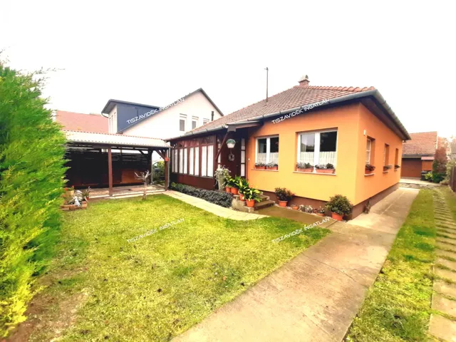 Eladó ház Szolnok 92 nm