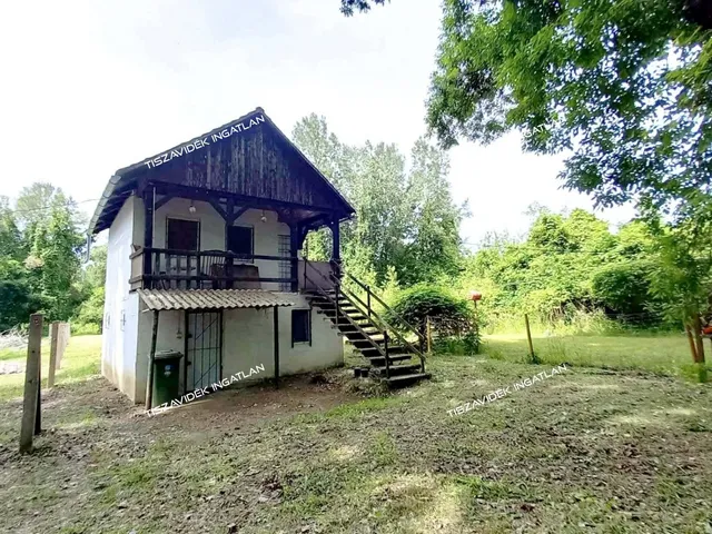 Eladó mezőgazdasági ingatlan Nagykörű 50 nm