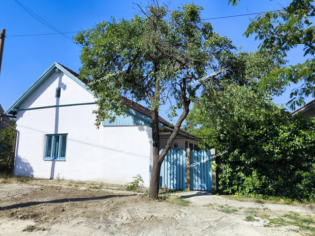 Eladó ház Nagykörű, Tompa Mihály út 67 nm