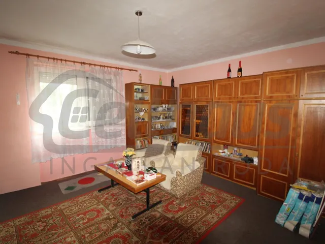 Eladó ház Kemenesmagasi 65 nm