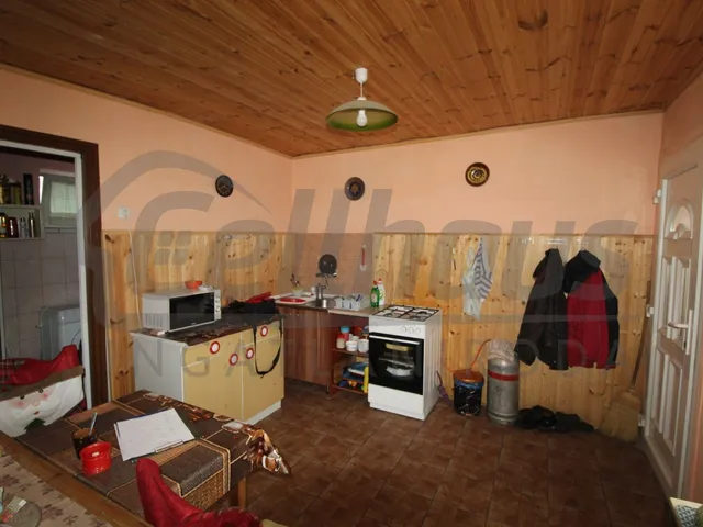 Eladó ház Kemenesmagasi 65 nm