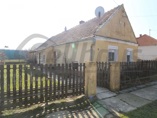 Eladó ház Kemenesmagasi 75 nm