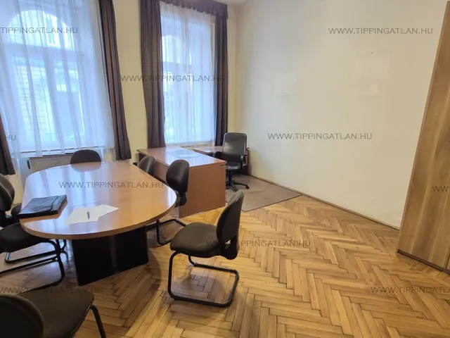Eladó lakás Budapest VI. kerület 94 nm