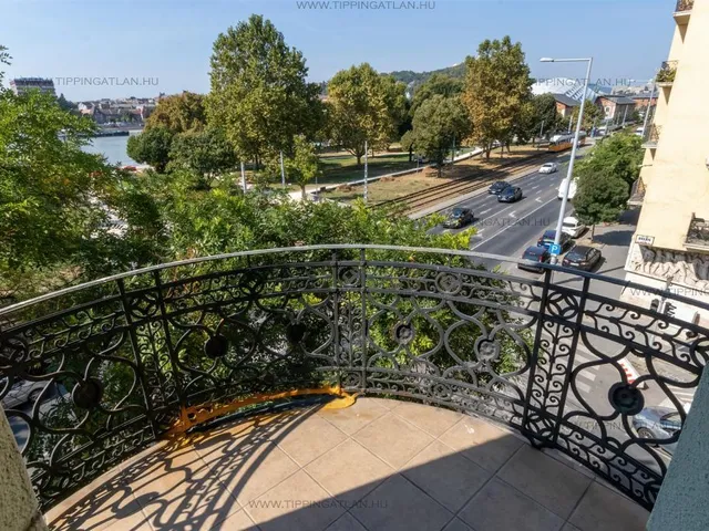 Eladó lakás Budapest IX. kerület 228 nm