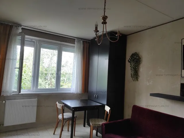 Eladó lakás Budapest XV. kerület, Újpalota 36 nm
