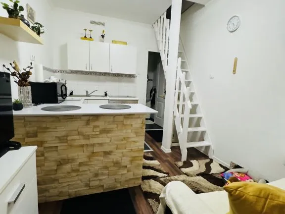 Eladó lakás Budapest VIII. kerület, Orczynegyed, Baross utca 30 nm