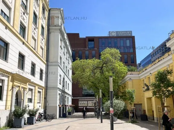 Eladó lakás Budapest VIII. kerület, Corvin negyed 65 nm