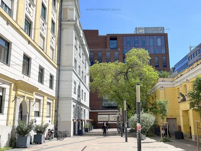 Eladó lakás Budapest VIII. kerület, Corvin negyed 65 nm