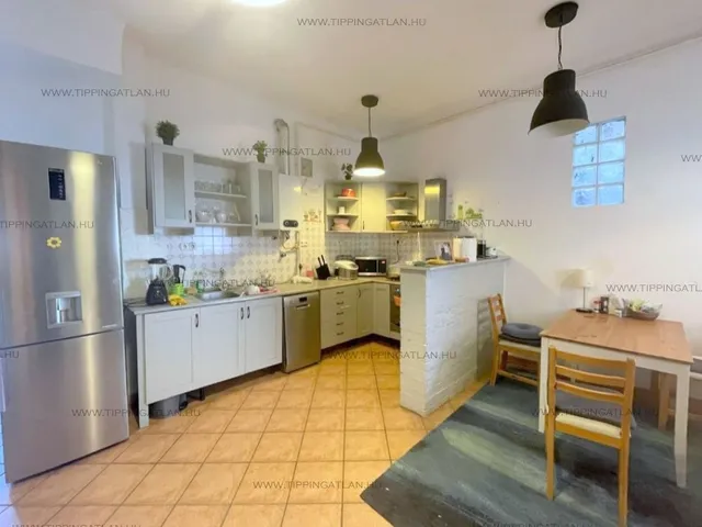 Eladó lakás Budapest VII. kerület 72 nm