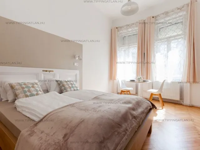 Eladó lakás Budapest VI. kerület 57 nm