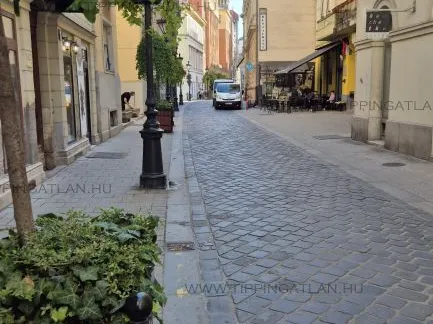 Eladó kereskedelmi és ipari ingatlan Budapest V. kerület, Belváros, Nyáry Pál utca 28 nm