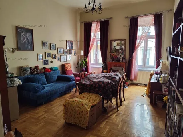 Eladó lakás Budapest XIII. kerület, Újlipótváros, Szent István körút 121 nm