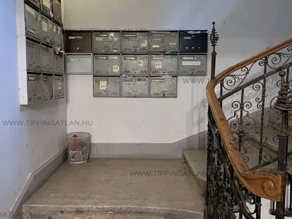 Eladó lakás Budapest VI. kerület, Paulay Ede utca 103 nm