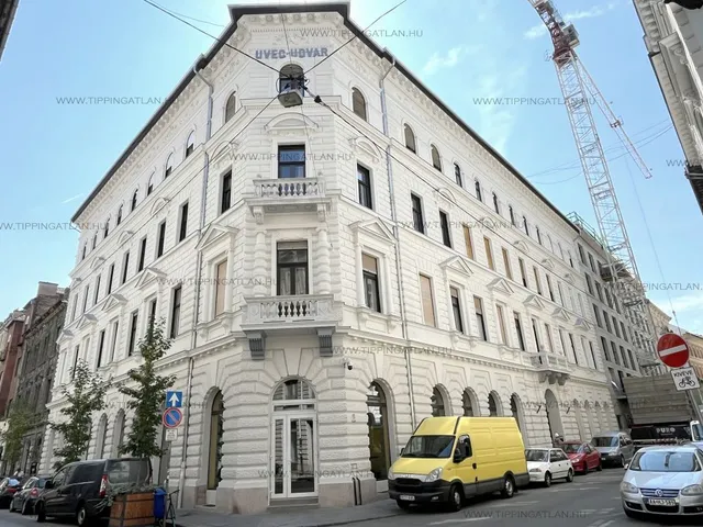Eladó lakás Budapest VI. kerület, Paulay Ede utca 75 nm
