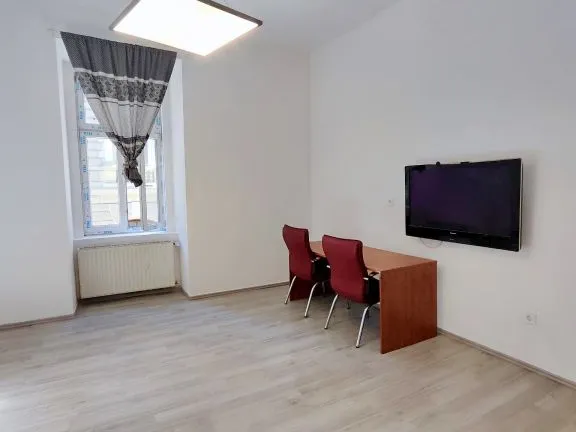 Eladó lakás Budapest VI. kerület, Nagykörúton kívüli terület, Aradi utca 76 nm