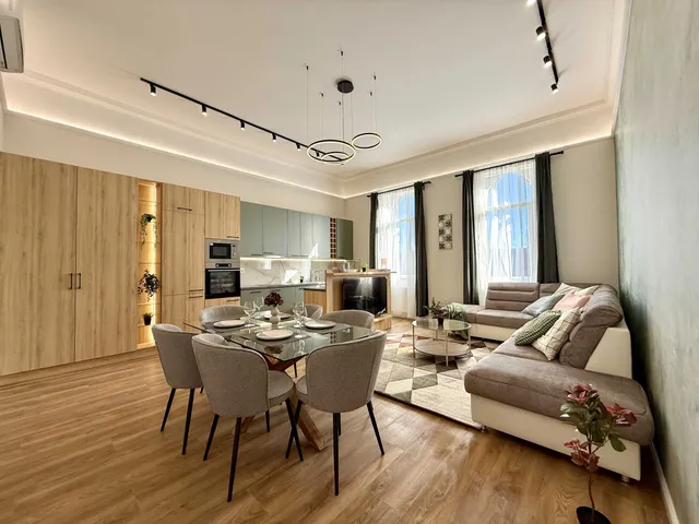 Eladó lakás Budapest VII. kerület, Belső-Erzsébetváros, Erzsébet krt 88 nm