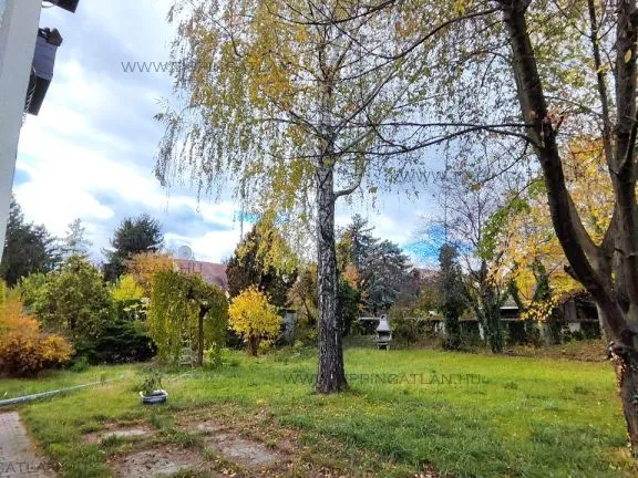 Eladó ház Budapest III. kerület, Csillaghegy 214 nm