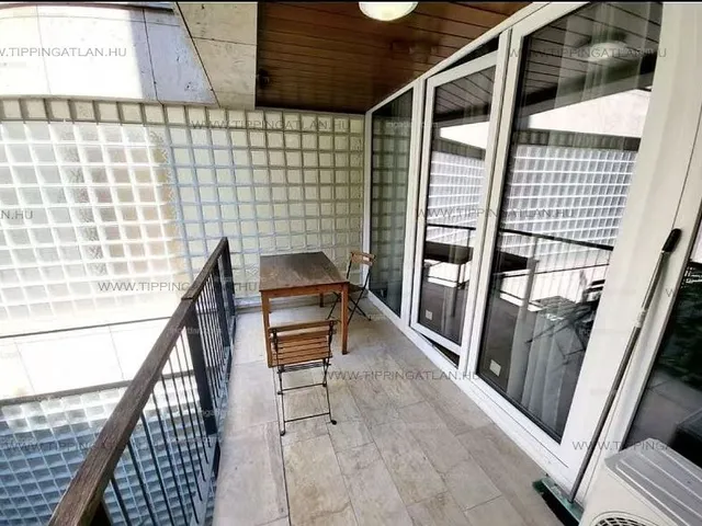 Eladó lakás Budapest VII. kerület, Kazinczy utca 48 nm