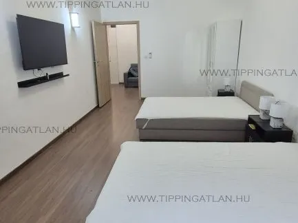 Eladó lakás Budapest VII. kerület, Klauzál utca 48 nm