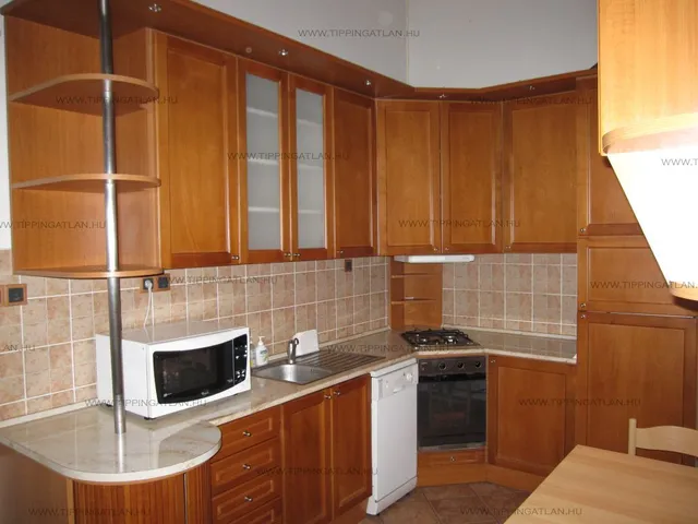 Eladó lakás Budapest VII. kerület 65 nm