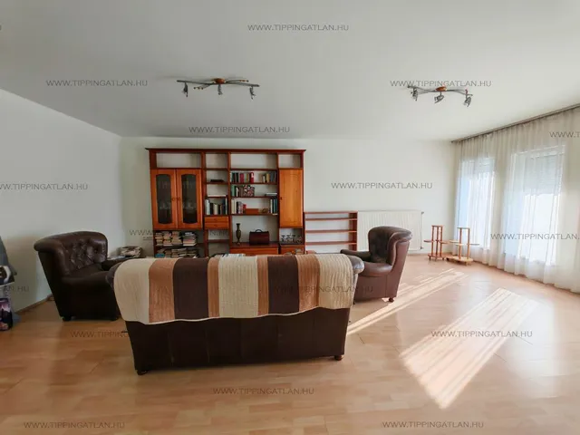 Eladó lakás Érd, Parkváros 121 nm