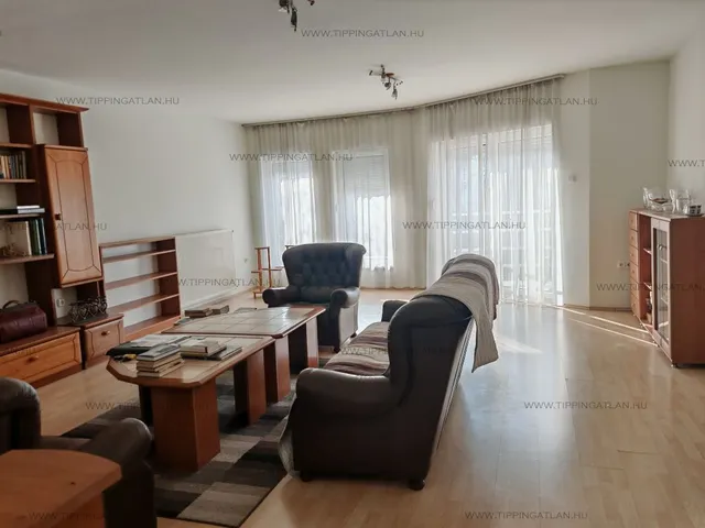 Eladó lakás Érd, Parkváros, Gyűszűvirág 121 nm