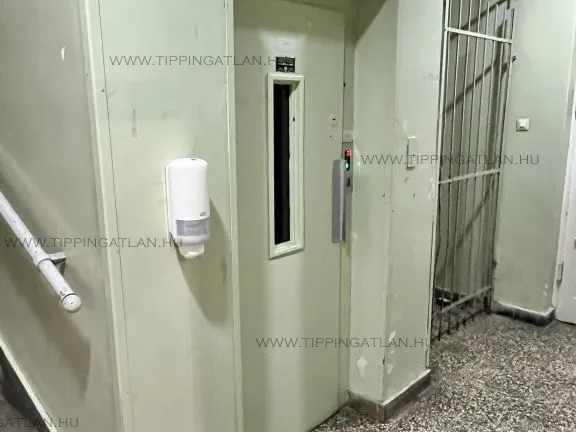 Eladó lakás Budapest VIII. kerület, Kálvária tér 63 nm