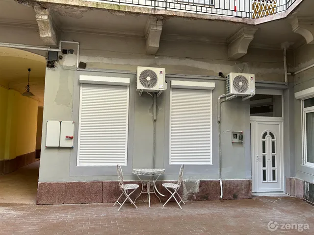 Eladó lakás Budapest V. kerület, Belváros, Kecskeméti utca 8.  30 nm