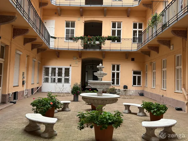 Eladó lakás Budapest V. kerület, Belváros 30 nm