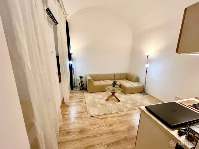 Eladó lakás Budapest V. kerület, Belváros 32 nm
